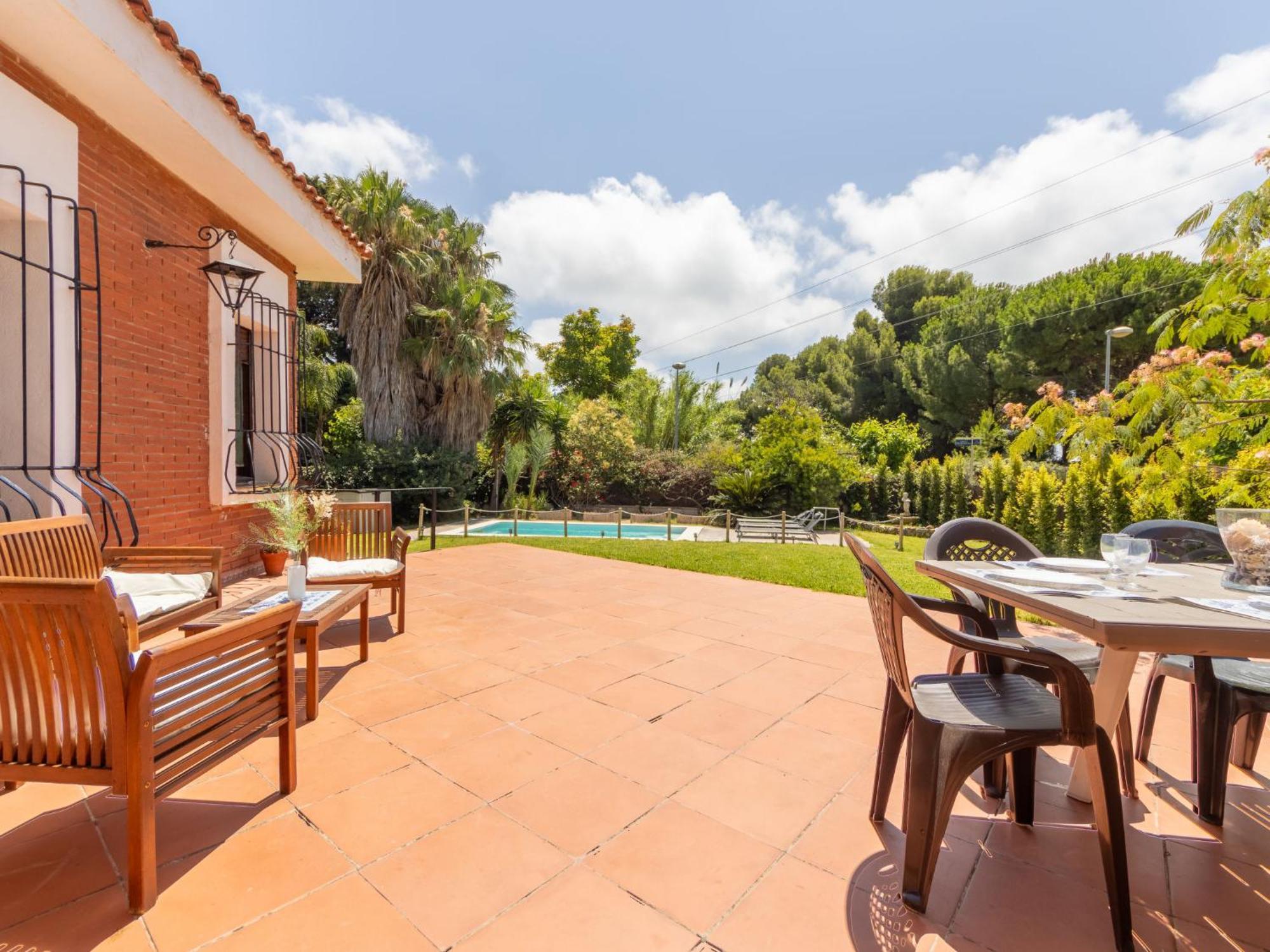 Holiday Home Alexandra By Interhome Villafortuny Luaran gambar